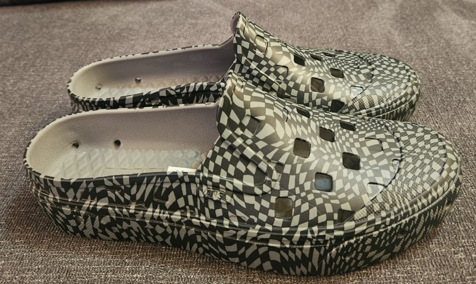Vans Slip-On Mule TRK Distorted Checkerboard Black Gray VN0005V8174 Men 8 Women