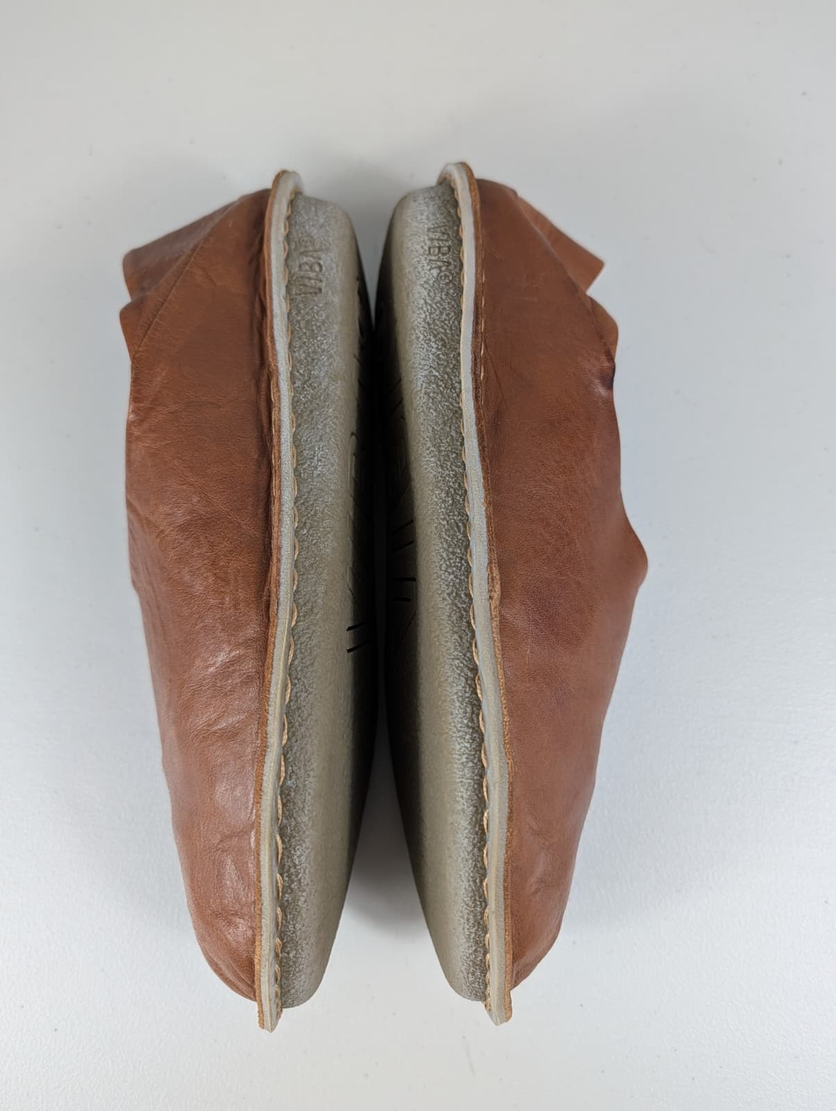 VIBAe Zuma brown leather shoes unisex W12 M9