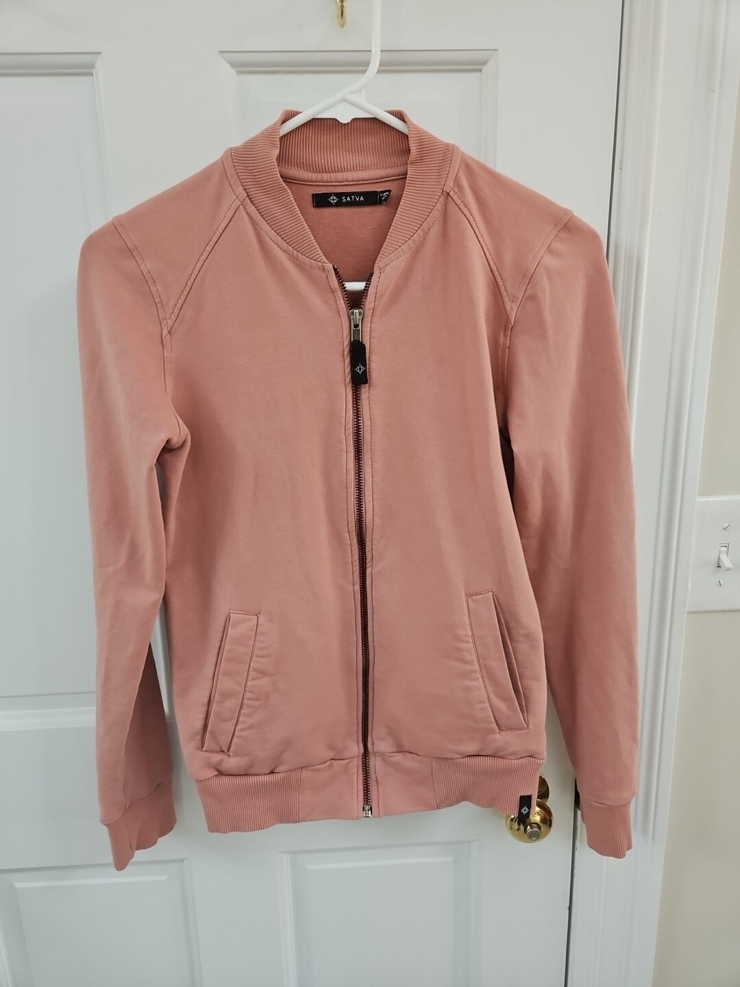 Satva Yoga Women’s Quinn Bomber In Pink – Size XS – NWOT