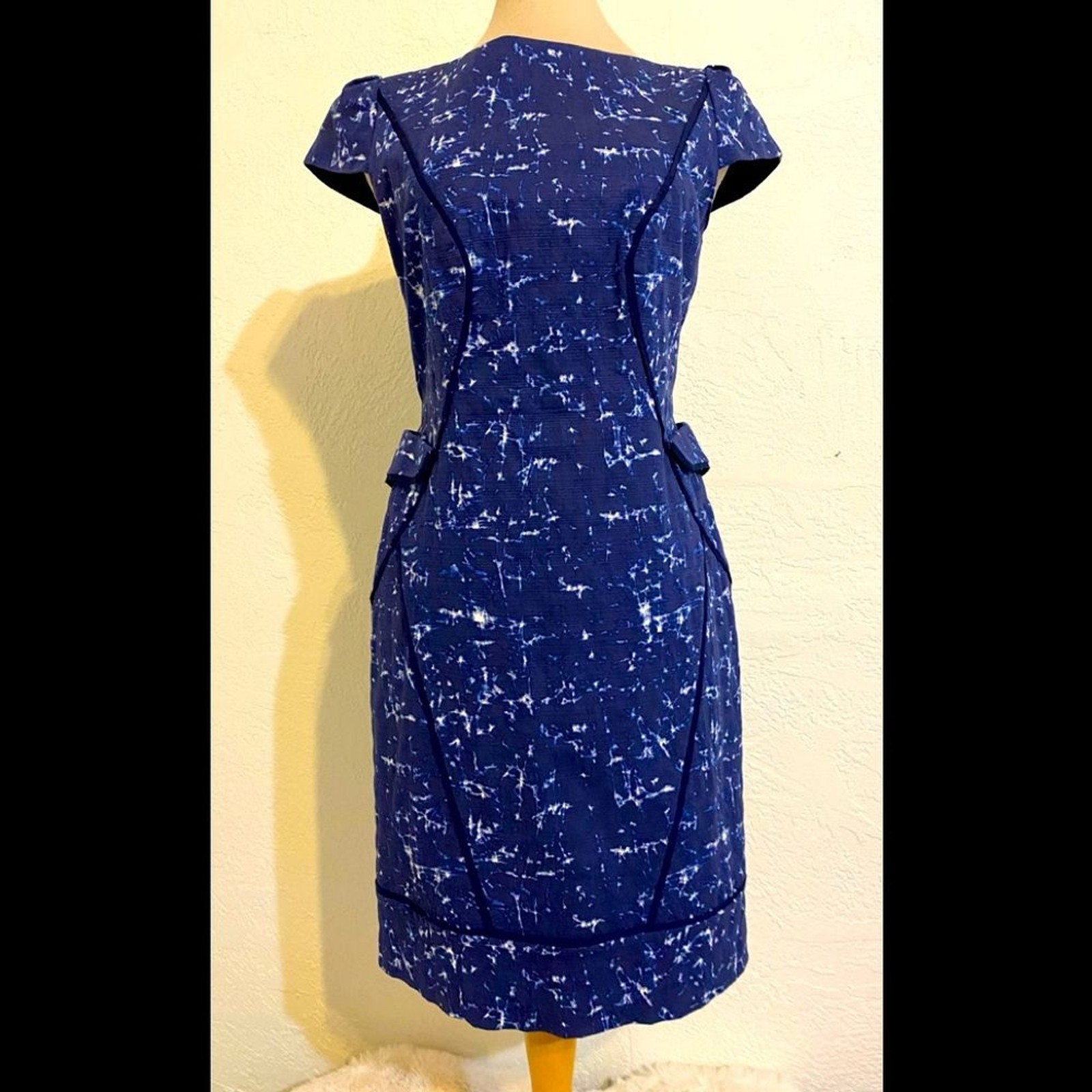 Antonio Melani Form fitting dress 6
