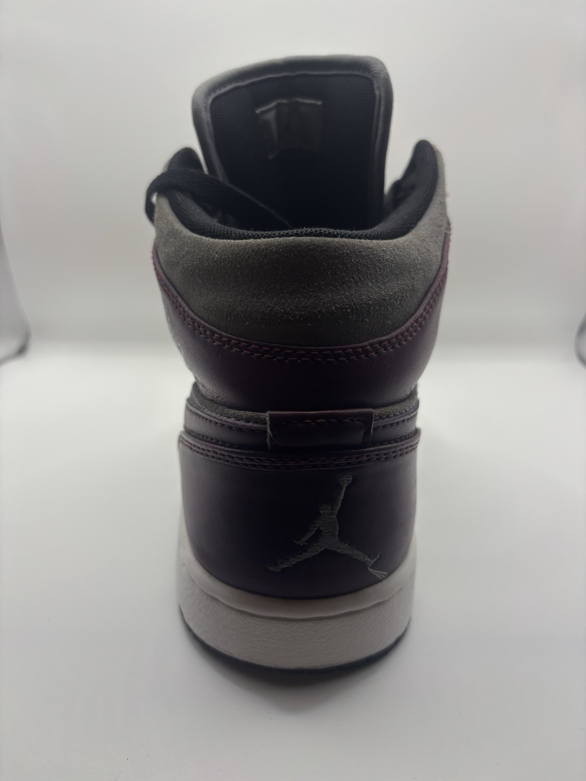 Air Jordan 1 Phat Bordeaux, Men’s Size 9.5, 364770-605
