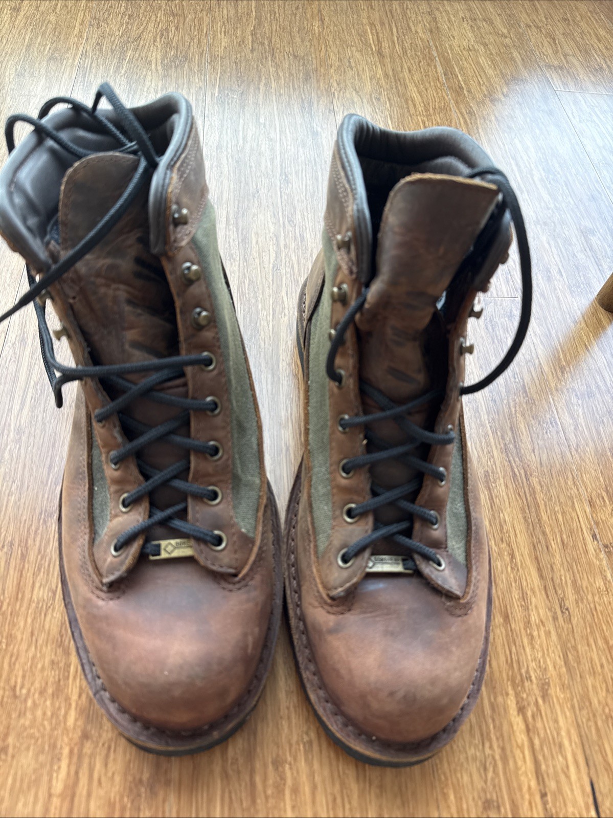 Danner Ridge Men’s Boots Size 11.5. Gore-tex. Made In USA. Vibram Sole.