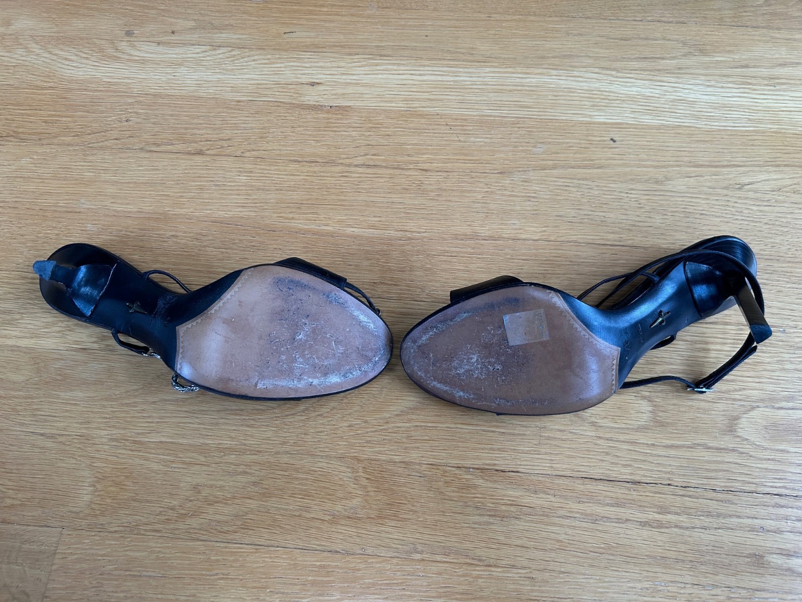 CESARE PACIOTTI Black Leather Sandals with Dagger &Sword Logo Size 10 IT 40 Good