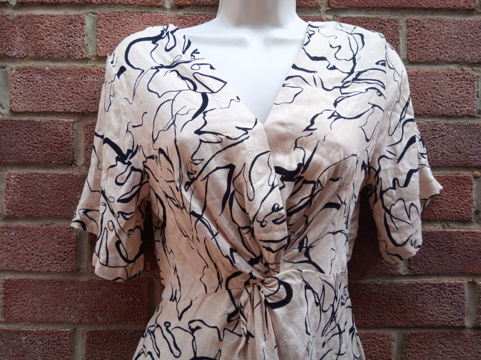 Primark Brown Stone Blouse Top With Twisted Knot Front Size UK 6 EU 34 USA 2