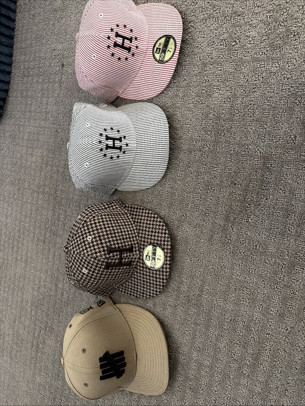 MUST BUY NEW ERA BUNDLE OF HATS. 3 HUFS and 1 UNDEFEATED. Size: 7 1/4.