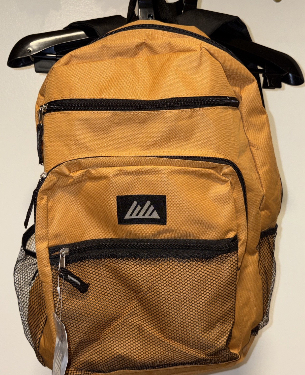 Summit Ridge 18 Inch orange Tiel Backpack for School, Travel, Sports