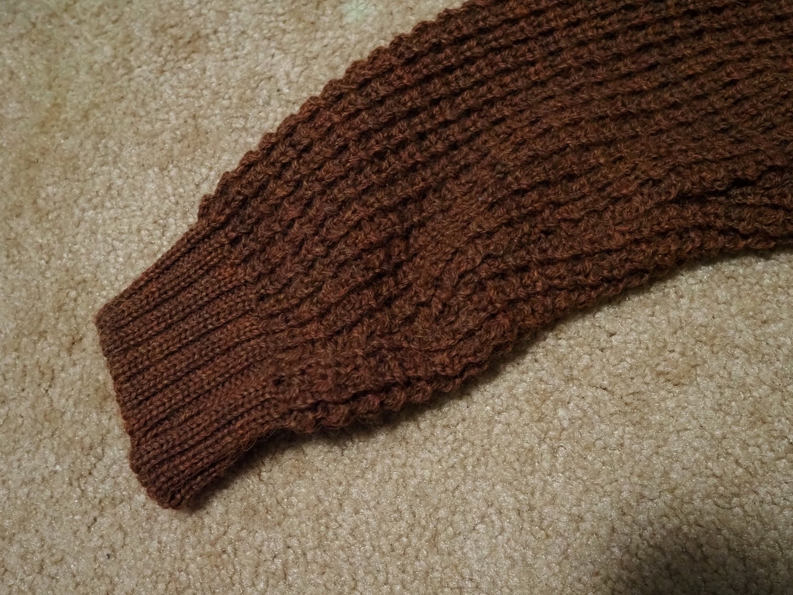 Peregrine Waffle Crew Neck Jumper Cinnamon Sweater Wool Mens Small NWOT