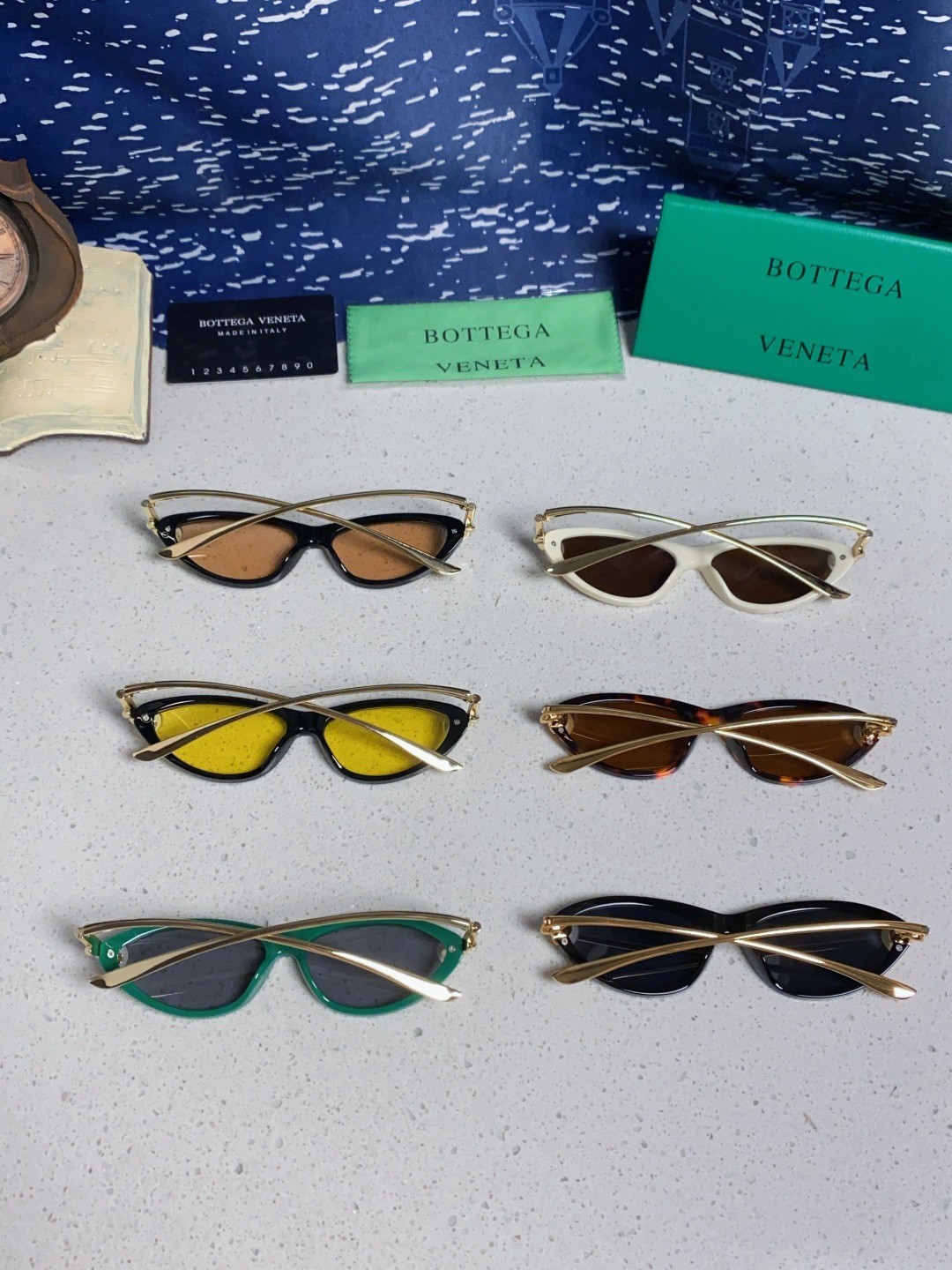 Bottega Veneta Women’s Sunglasses Model BV1390
