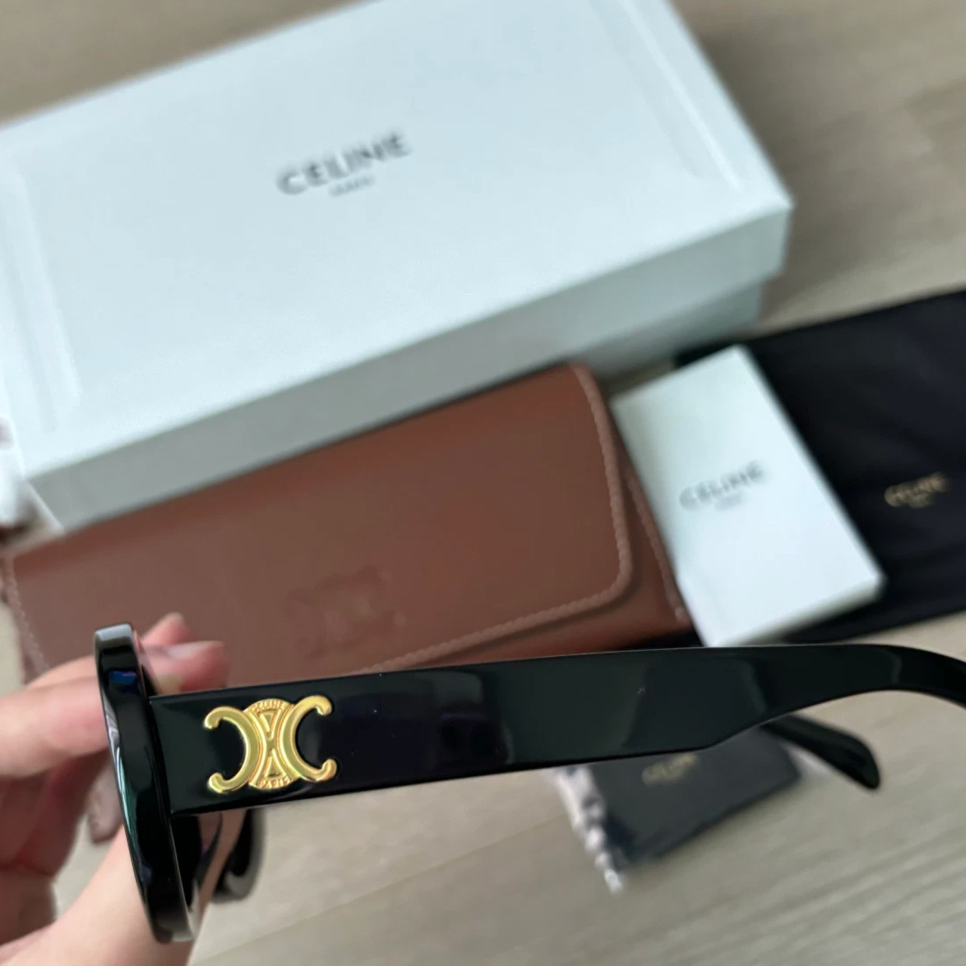 (W) Celine Triomphe 01 Sunglasses in Acetate Black / FedEx