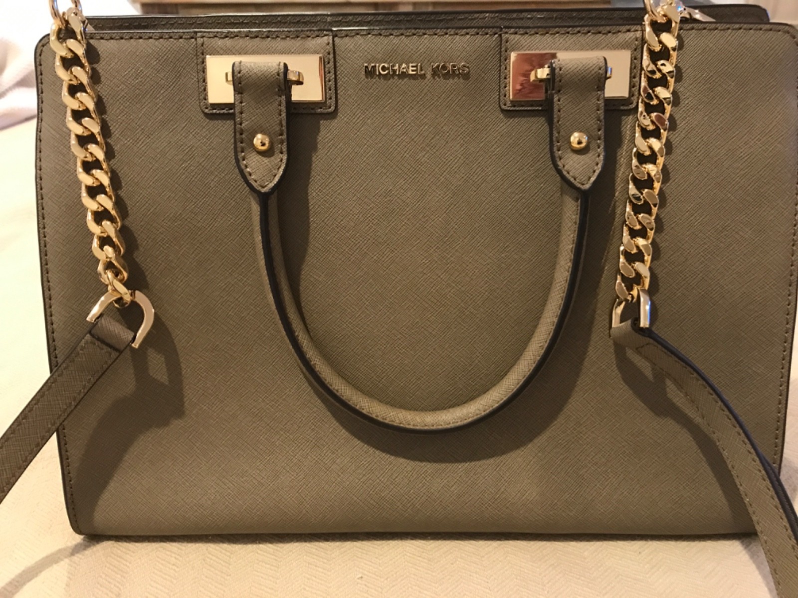 Michael Kors Saffiano Quinn Large Satchel Gold Trim