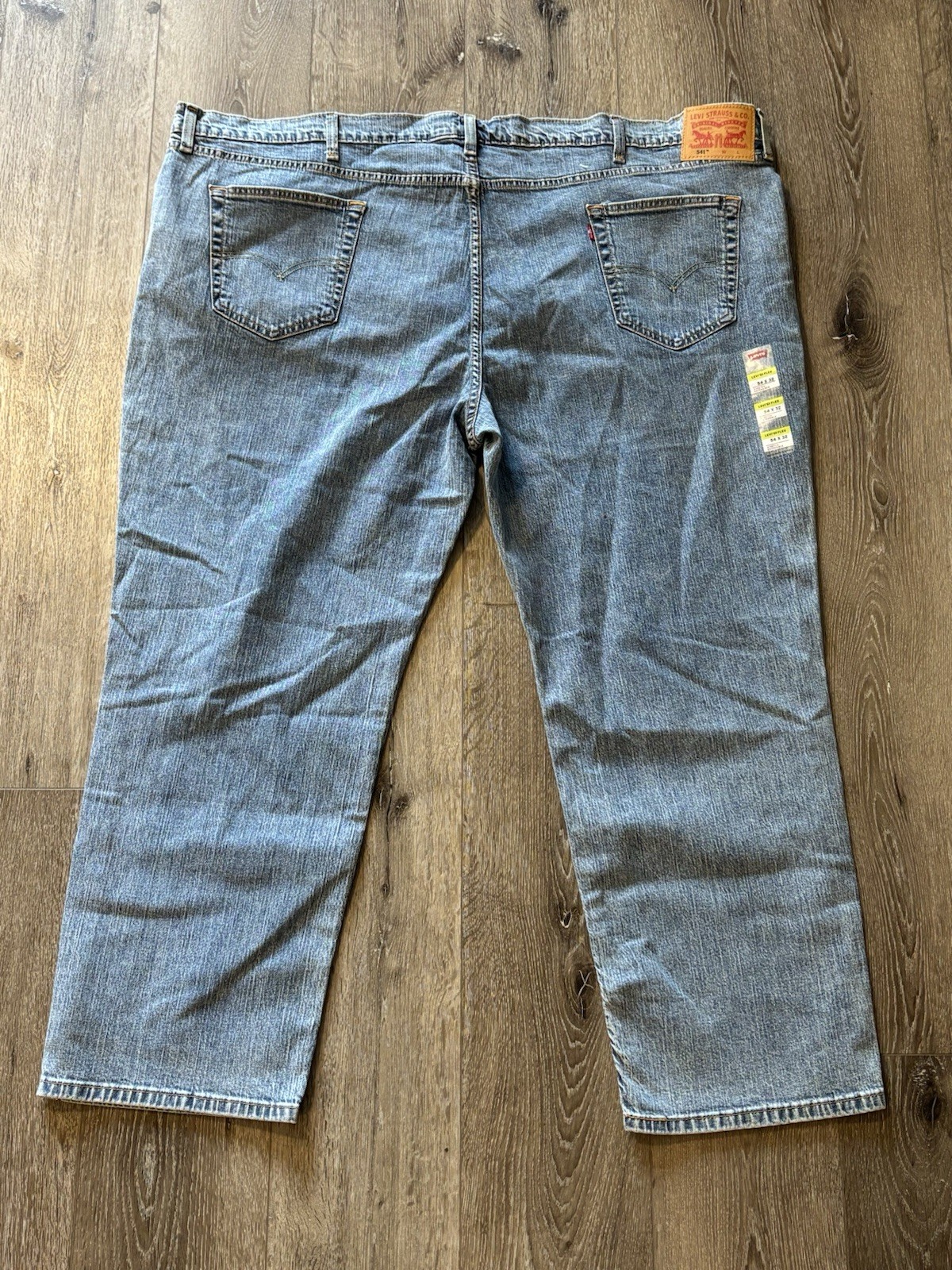 Levis 541 Athletic Taper Mens Jeans 54×32 Light Wash Blue Stretch Flex NEW READ