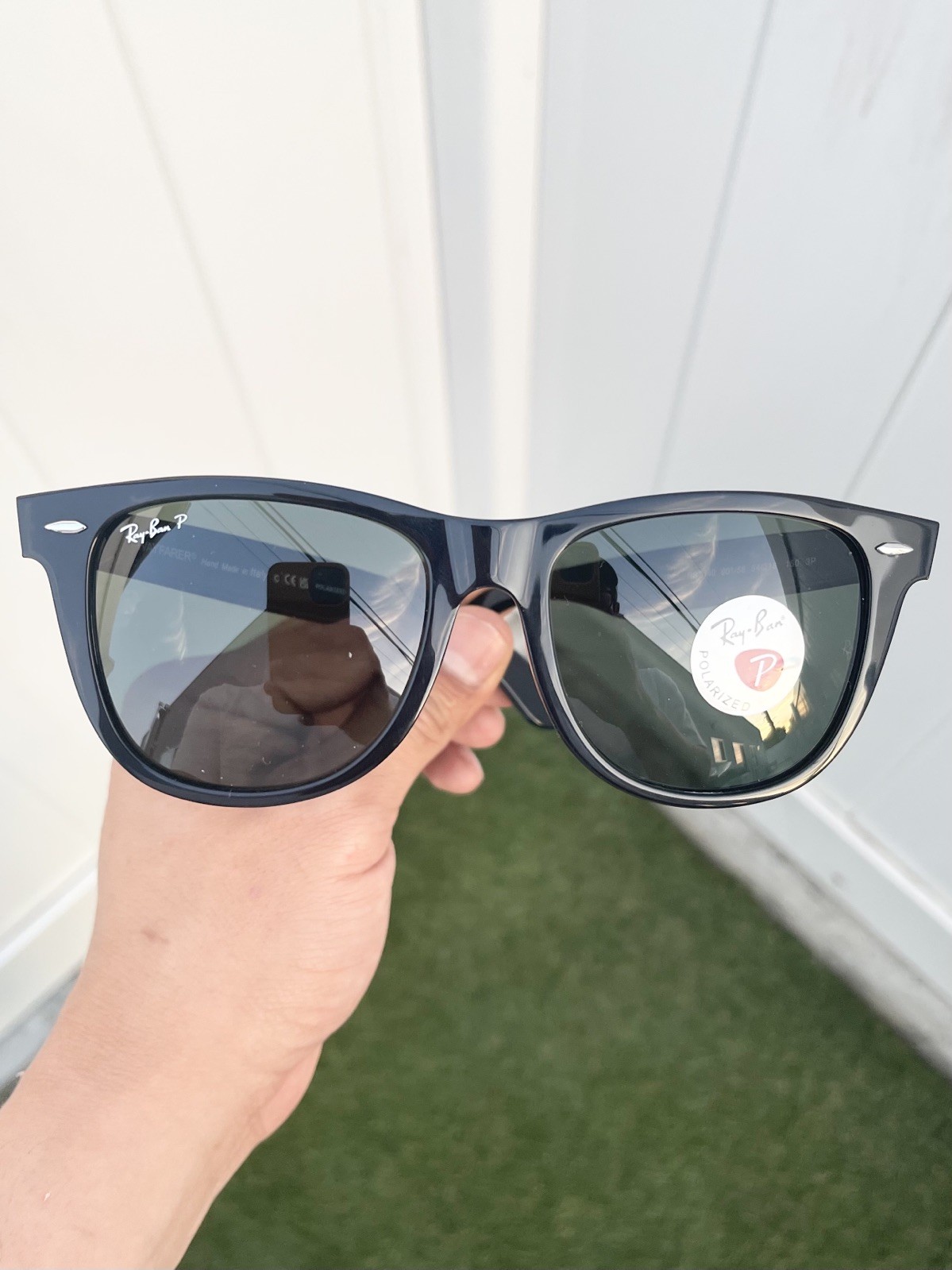 NWT Authentic Ray Ban Polarized Large Classic Wayfarer RB2140 2140 Black 54/18
