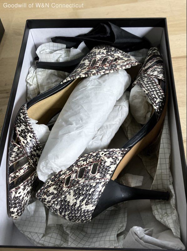 L.A.M.B. Black White Snakeskin Print D’Orsay Pointed Toe Heels Women’s Size 7.5M