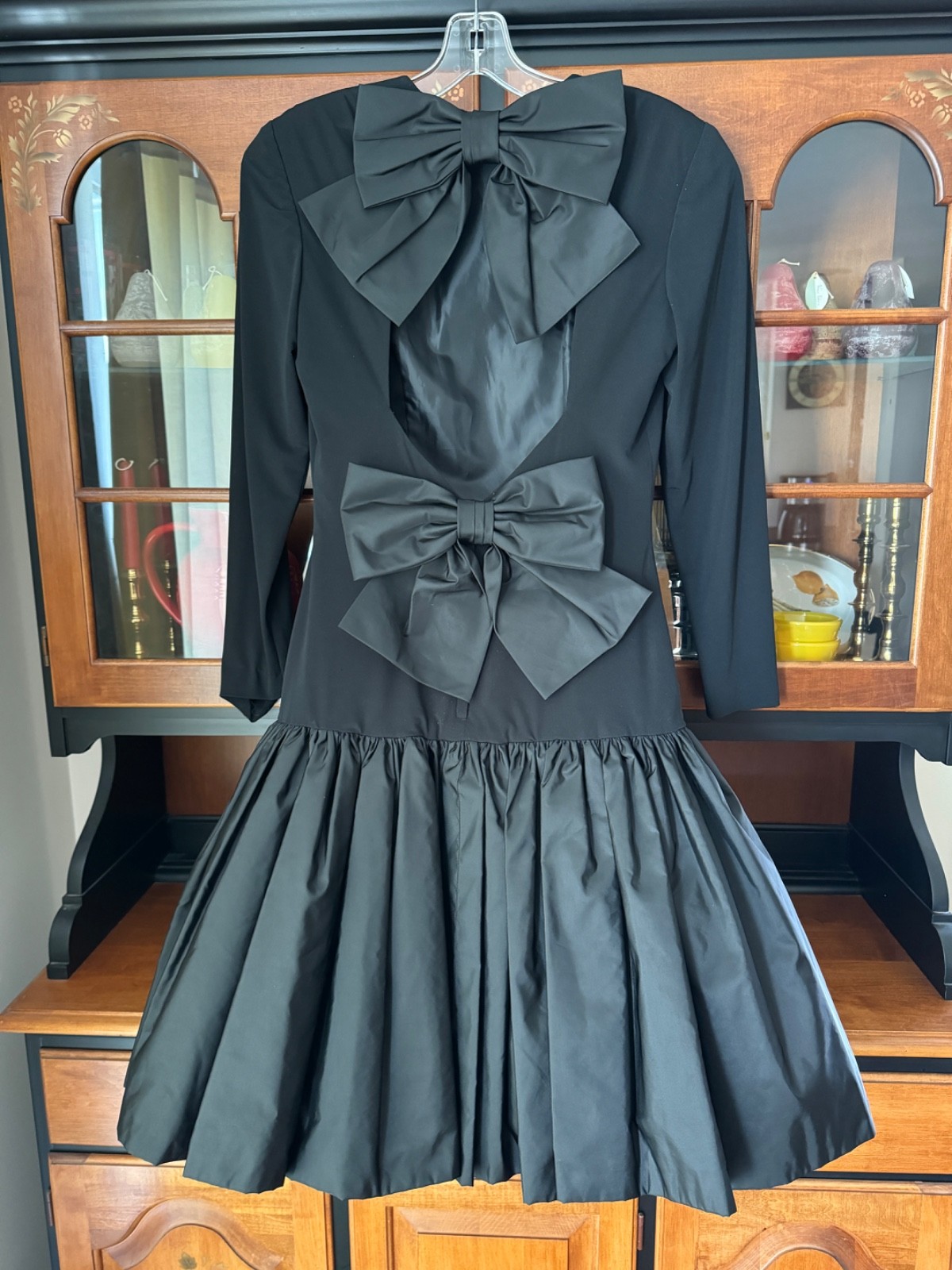 VINTAGE 80’s VICTOR COSTA BLACK TAFFETA SKIRT DRESS OPEN BACK BOWS SIZE 8?