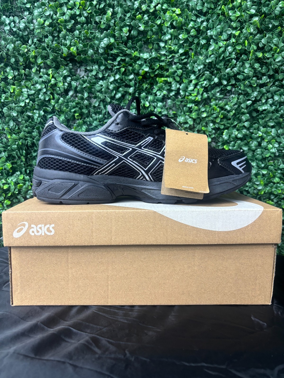 Asics Gel-1130 Black/Pure Silver Size 11 NEW