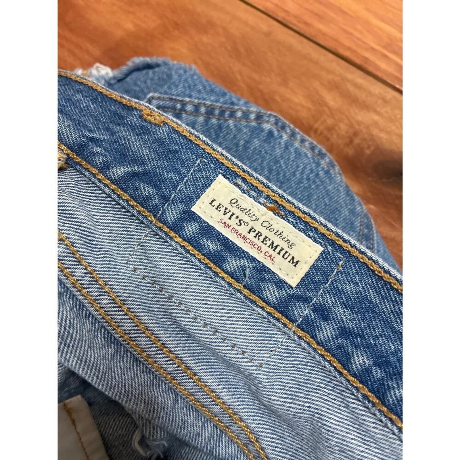 Levi’s Premium 501 Denim Cutoff Shorts – Women Size 27