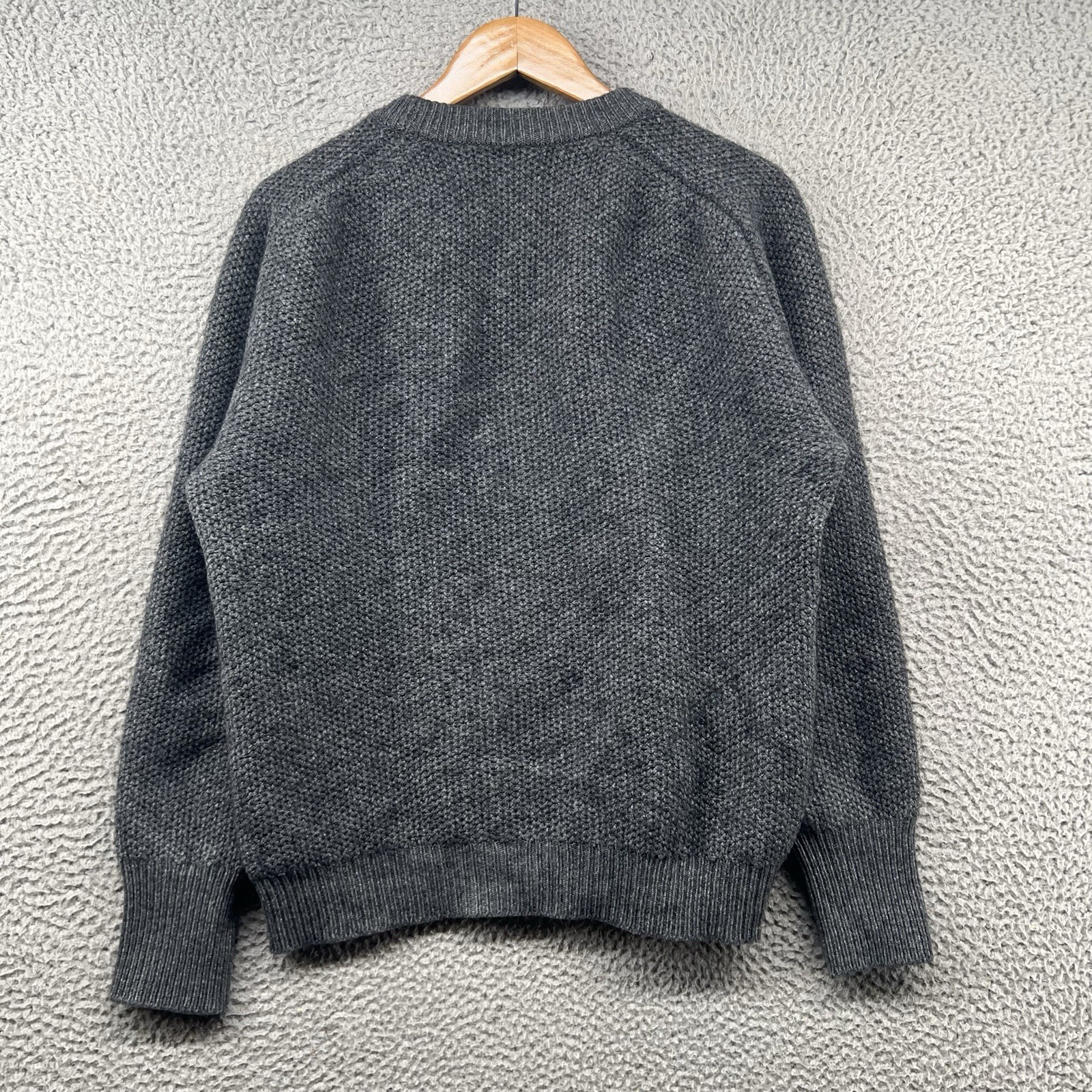 Cross Creek 100% Camel Hair Sweater Mens Medium Grey Knit Sweatshirt Wool Adult