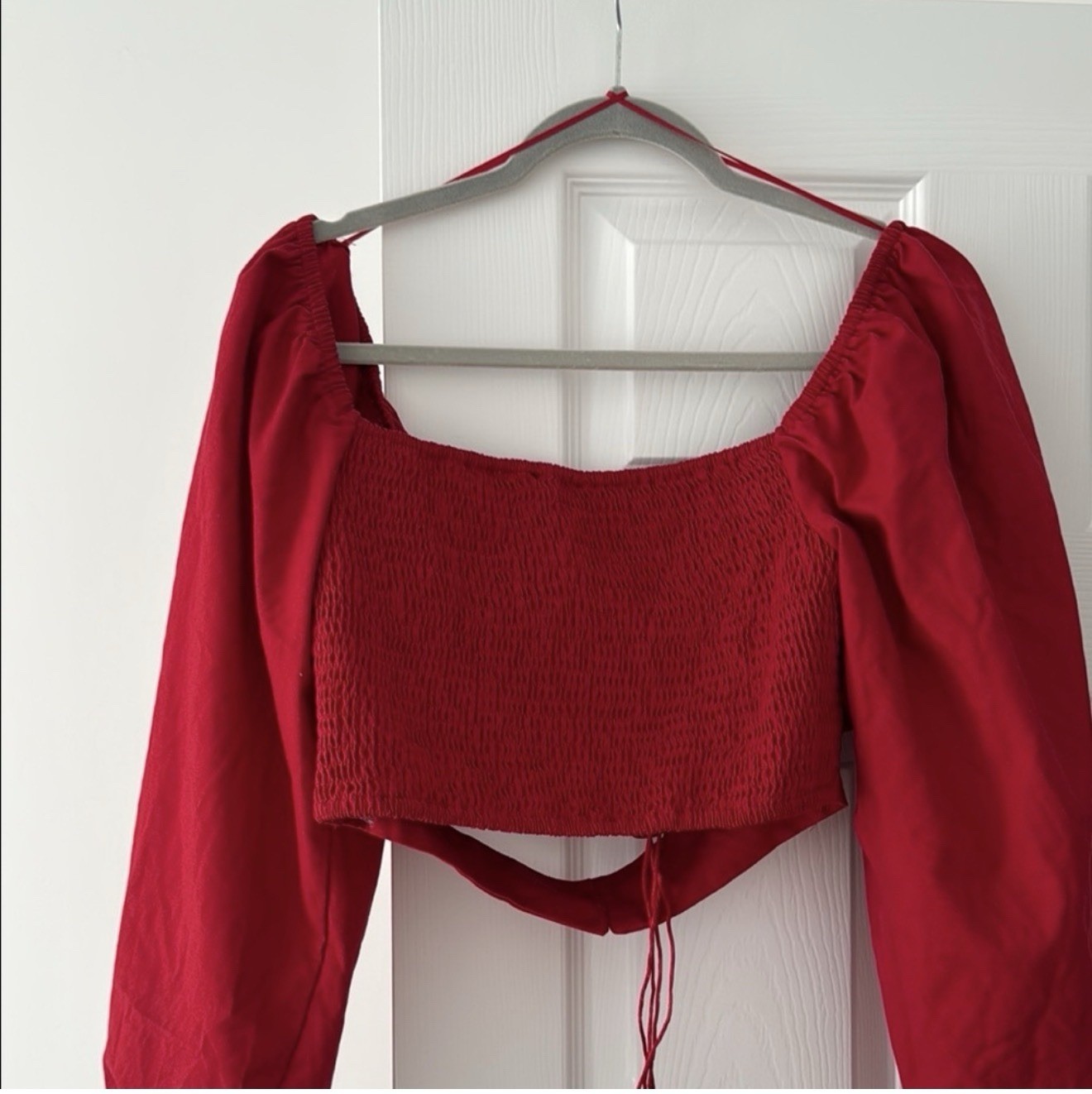 Lioness Red Smocked Cropped Blouse Square Neck Puff Long Sleeve Tie M