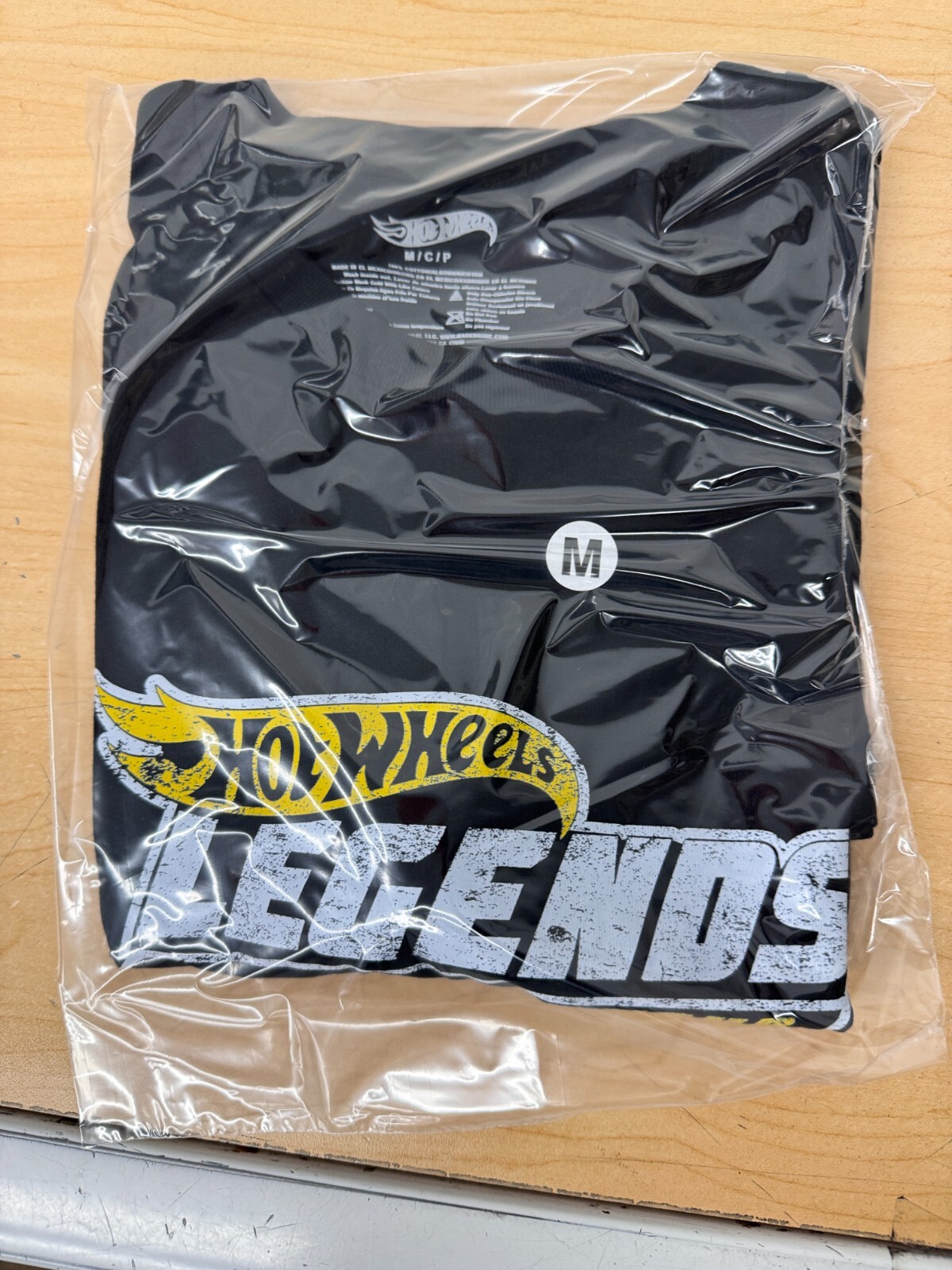 MENS HOTWHEELS LEGENDS TOUR T SHIRT BLACK DISTRESS LOGO