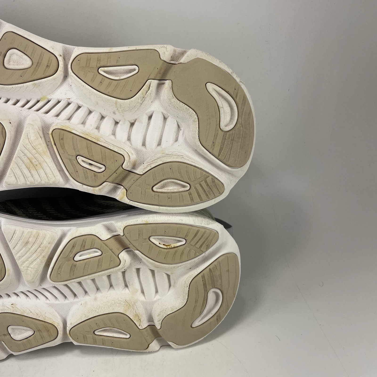 Hoka One One Gaviota 5 Barley/ Oat Milk Running Shoes Mens Size 12.5 2E Wide EE