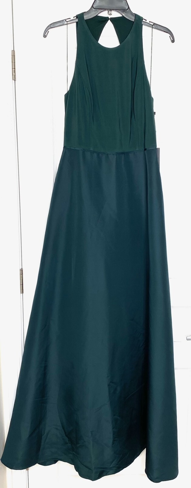 ADRIANNA PAPELL Dusty Emerald Open Back Halter Taffeta Skirt Maxi Gown Dress 8 M