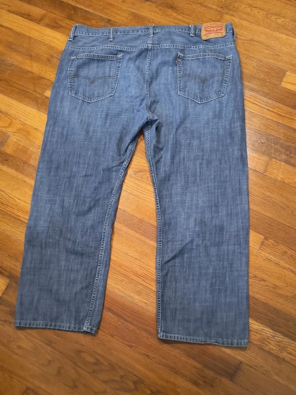 Levi’s 569 Mens Loose Fit Jeans 100% Cotton Zipper 5 Pocket Great Condition