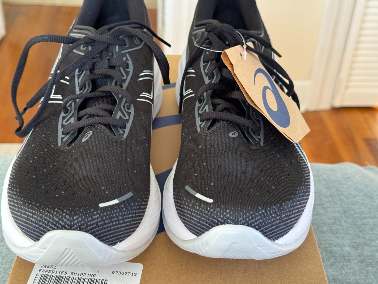 Size 12 – ASICS Gel Cumulus 26 Black Concrete