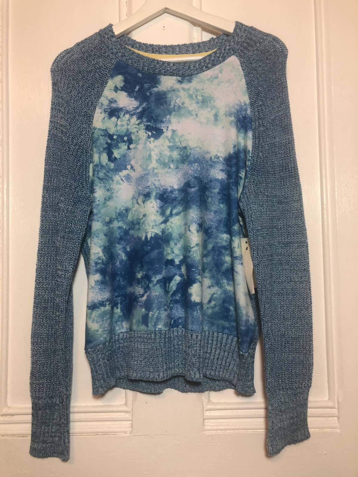 NWT Ovla By Olive And Vine Blue White Tye Dye Marled Crewneck Sweater S