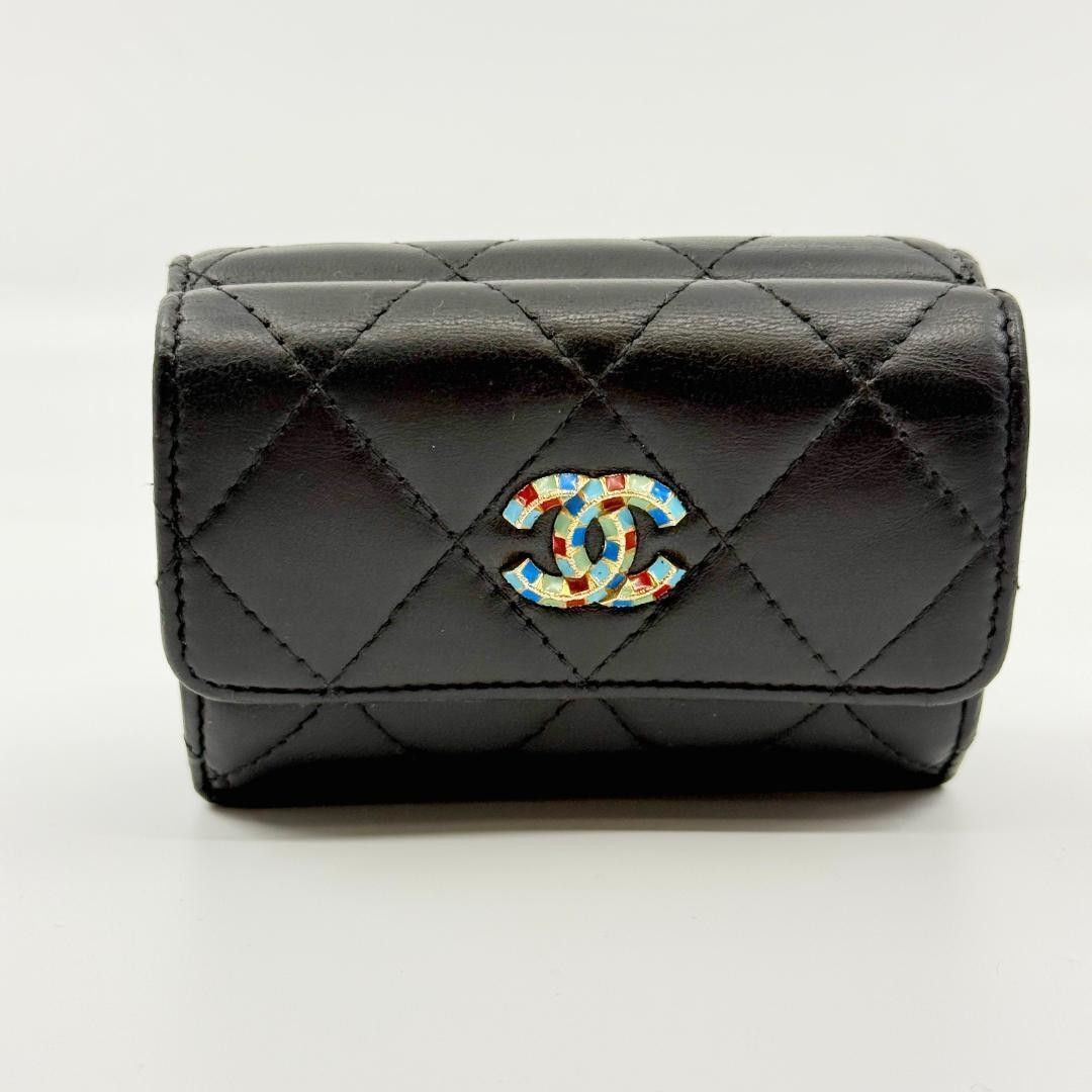 Excellent Condition CHANEL Chanel Matelass Trifold Wallet