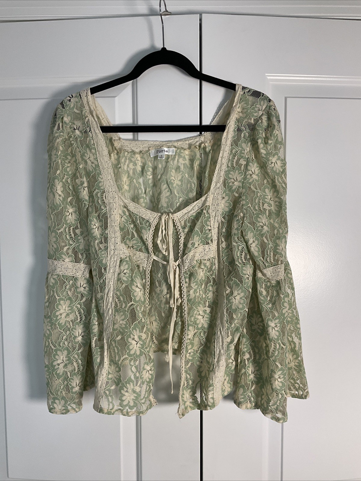 Forte Whispering Willow Top In Green Sz L NWOT 0366