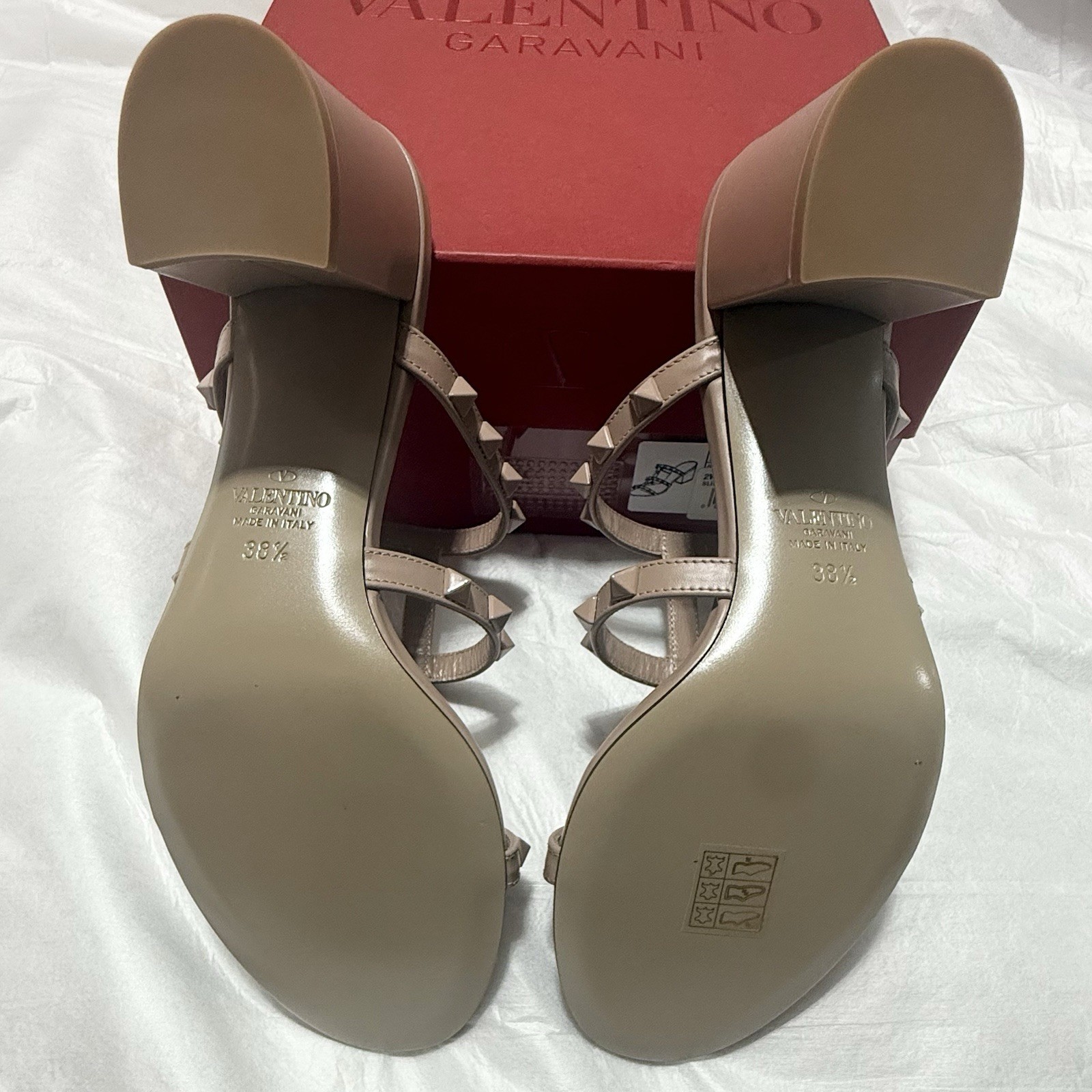 Valentino Garavani Rockstud Slide Sandals Block Heel Leather Nude US 8.5 EU 38.5