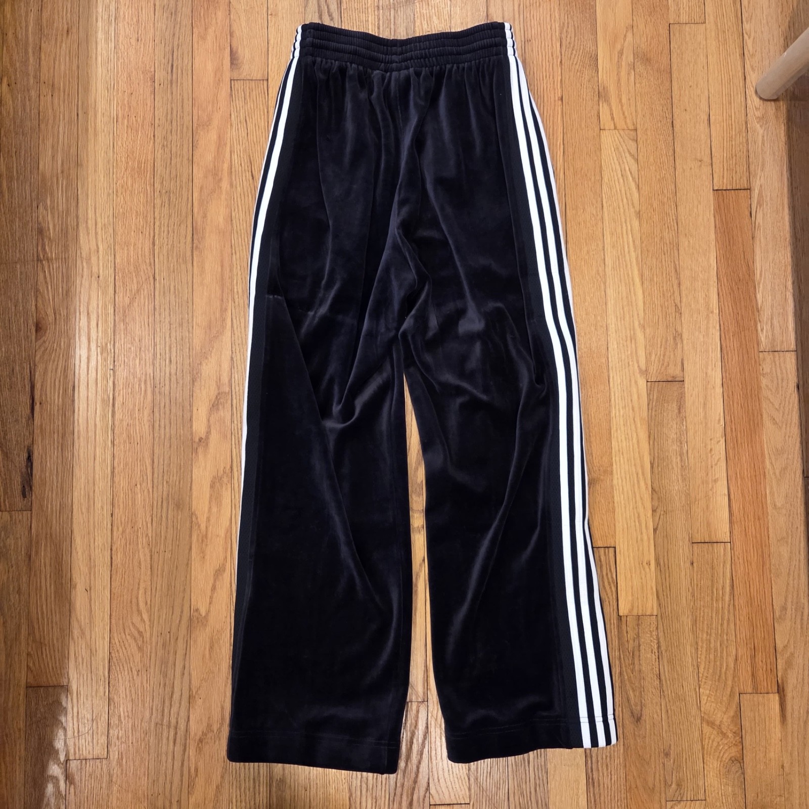 Vintage Men Adidas Black & White Velour Sweatsuit Tracksuit Velvelt NWT S M L