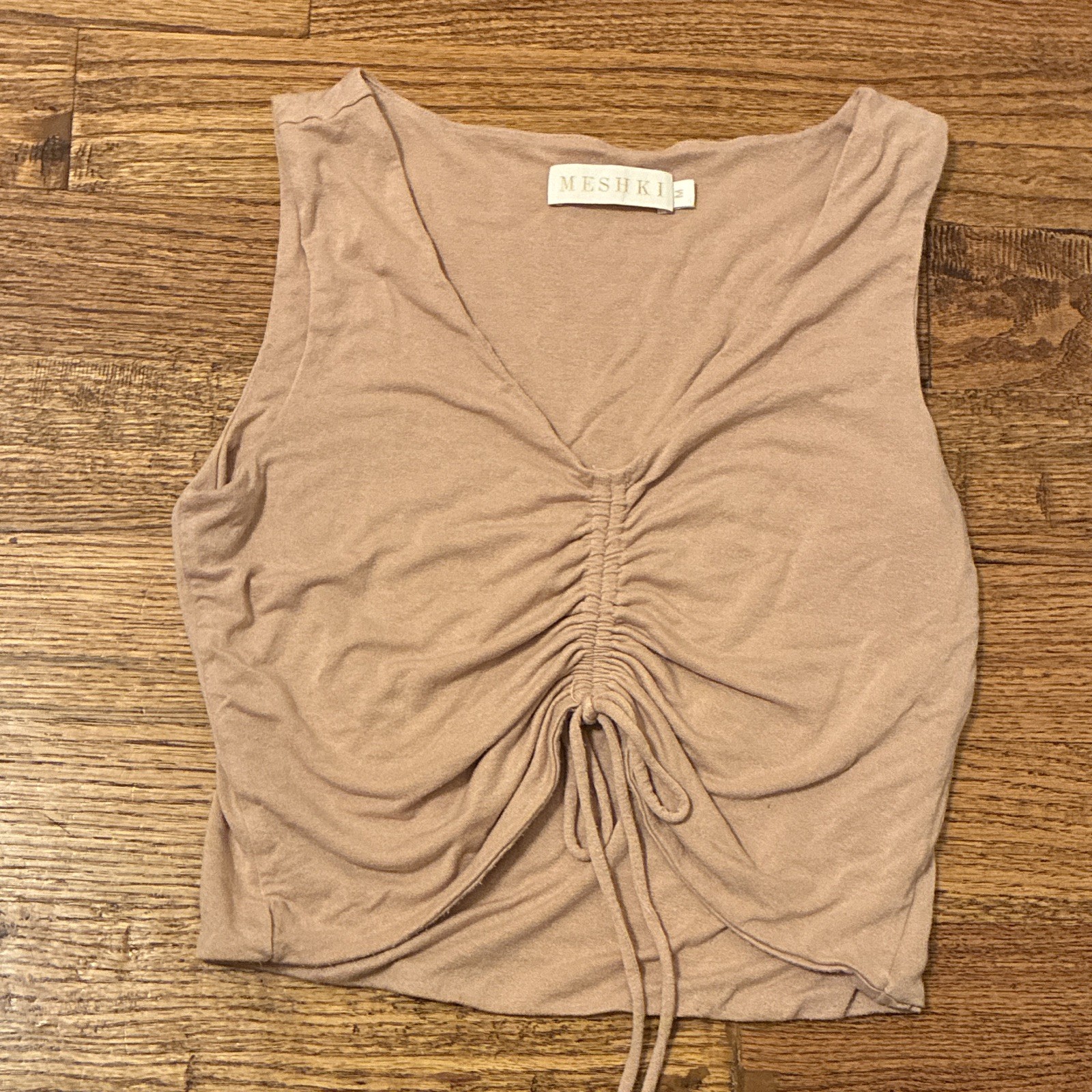 MESHKI Beige Ruched Drawstring V-Neck Sleeveless Cropped Knit Tank Top S/M