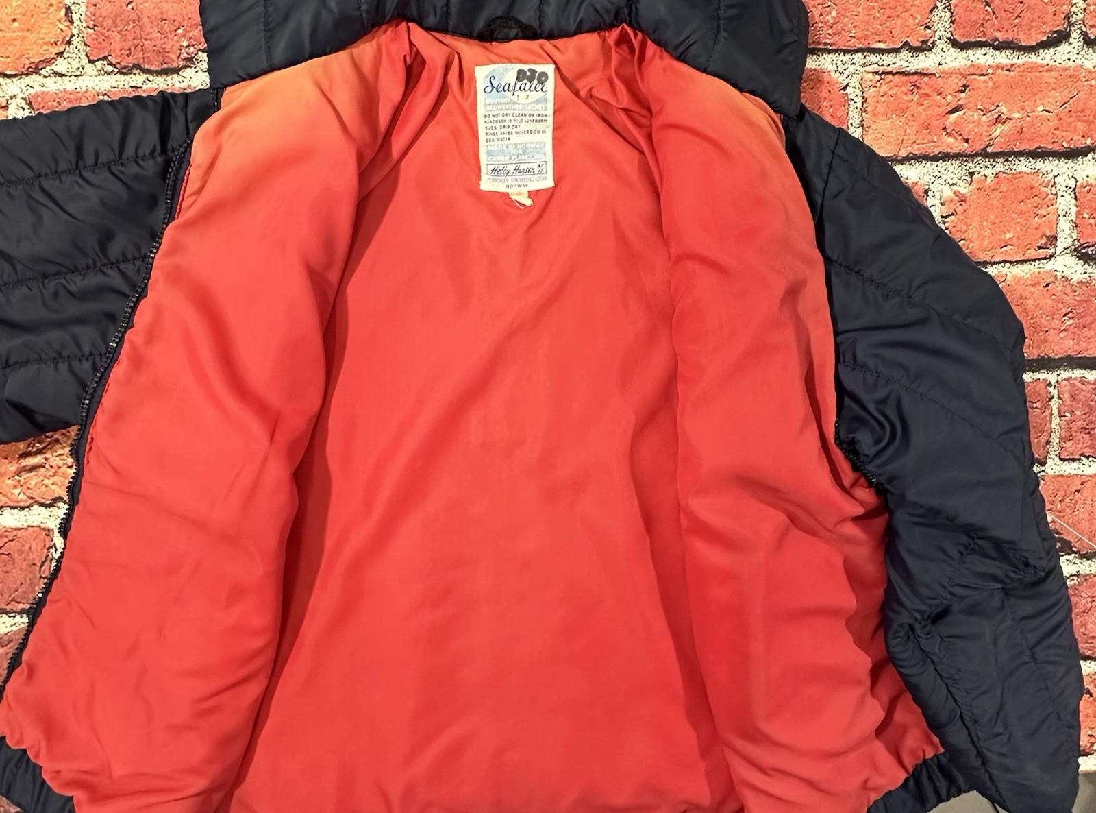 HELLY HANSEN SAILING JACKET SIZE LARGE 1960s 1970s SEAFARER NAVY VINTAGE COAT