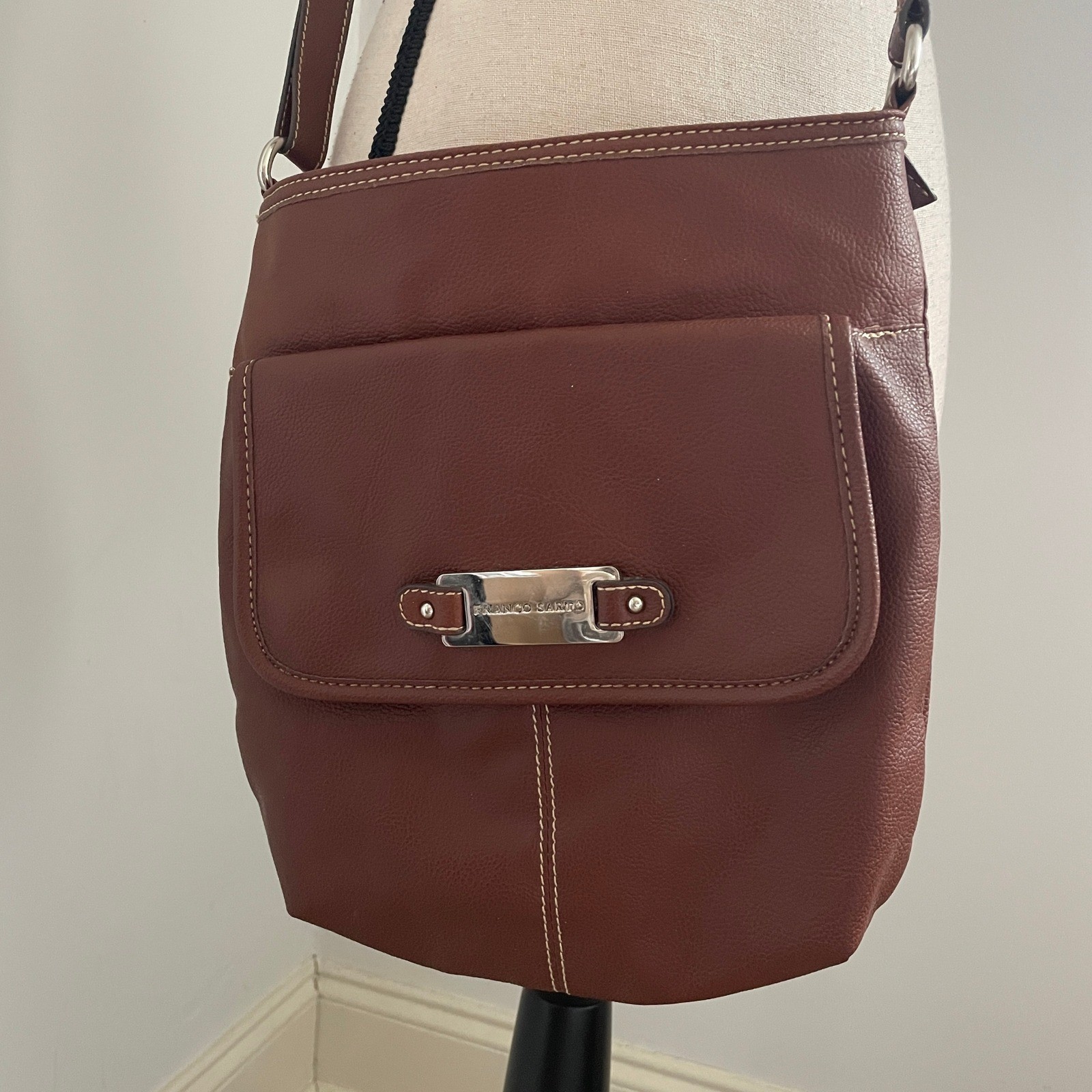 Franco Sarto Brown Pebbled Leather Crossbody Bag Silver Logo Normcore Everyday