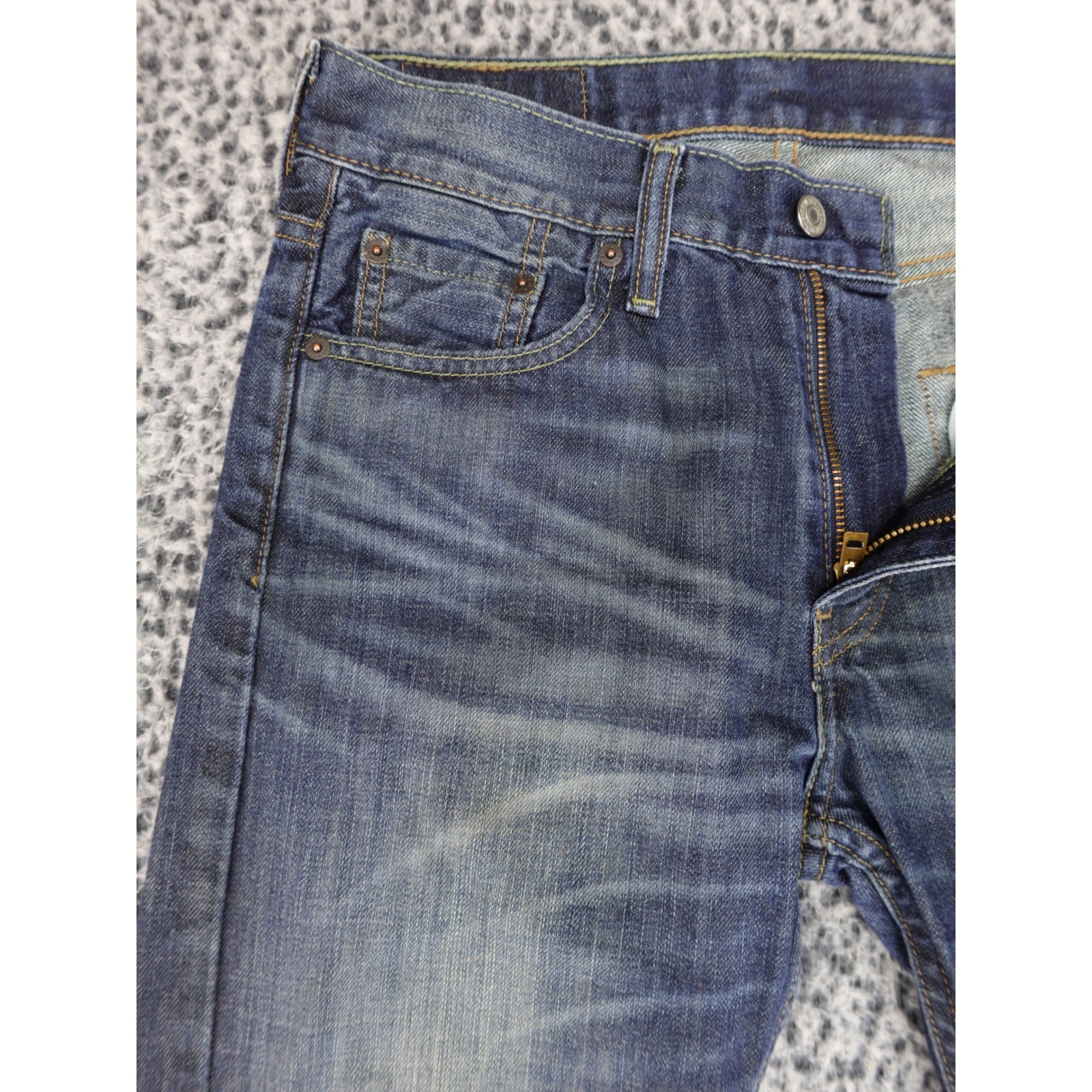 Levis 513 Slim Fit Mens Size 30 Blue Jeans Medium Wash Denim