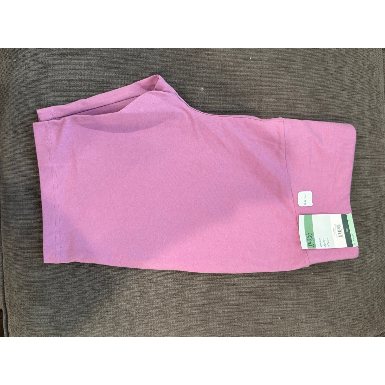 Terra & Sky Women’s Plus Size Bike Shorts, Size 1XL COTTON