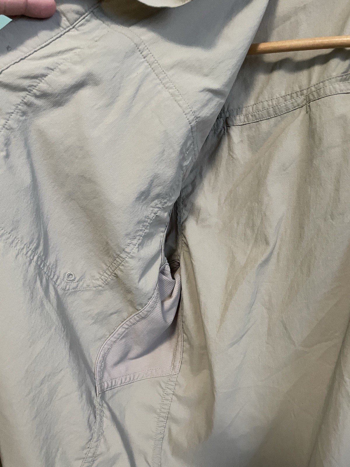 REI Co-op Mens Medium Short Sleeve Hiking Shirt Tan Nylon Mesh Vented Fishing