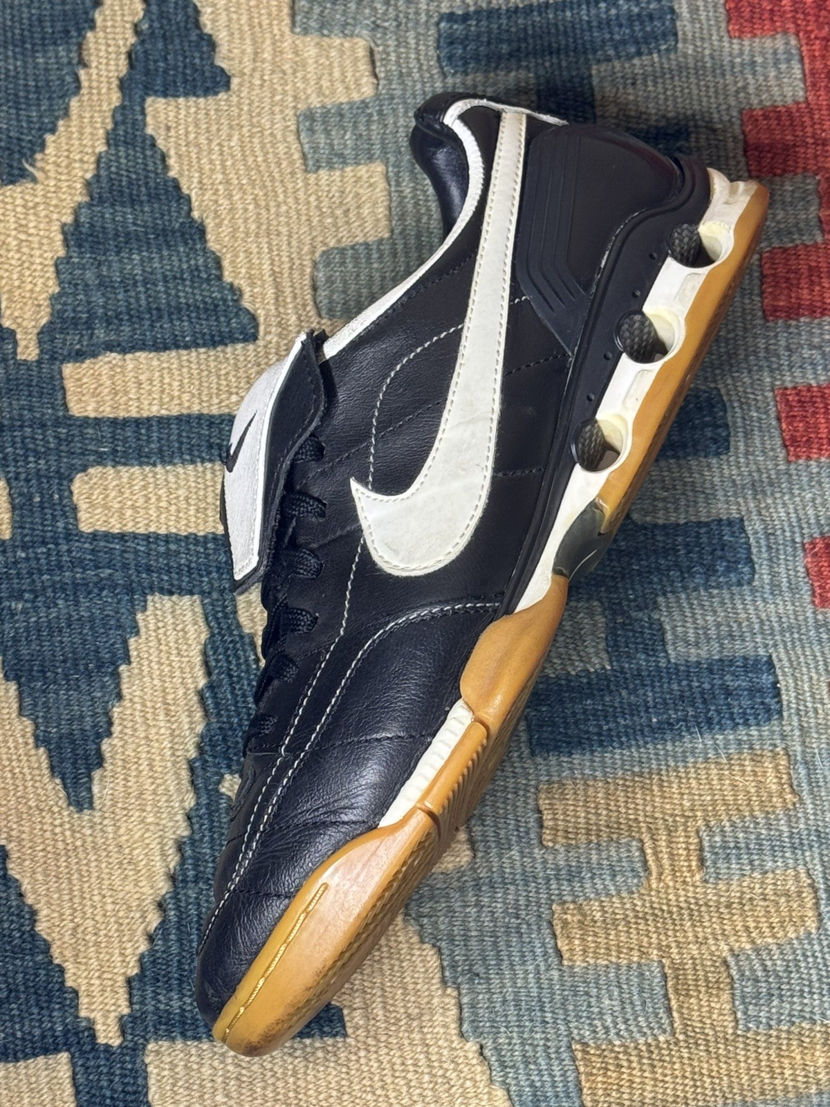 Vintage 2006 Nike Legend IC US8 Soccer Shoes FIFA World Cup *Flaw In Description