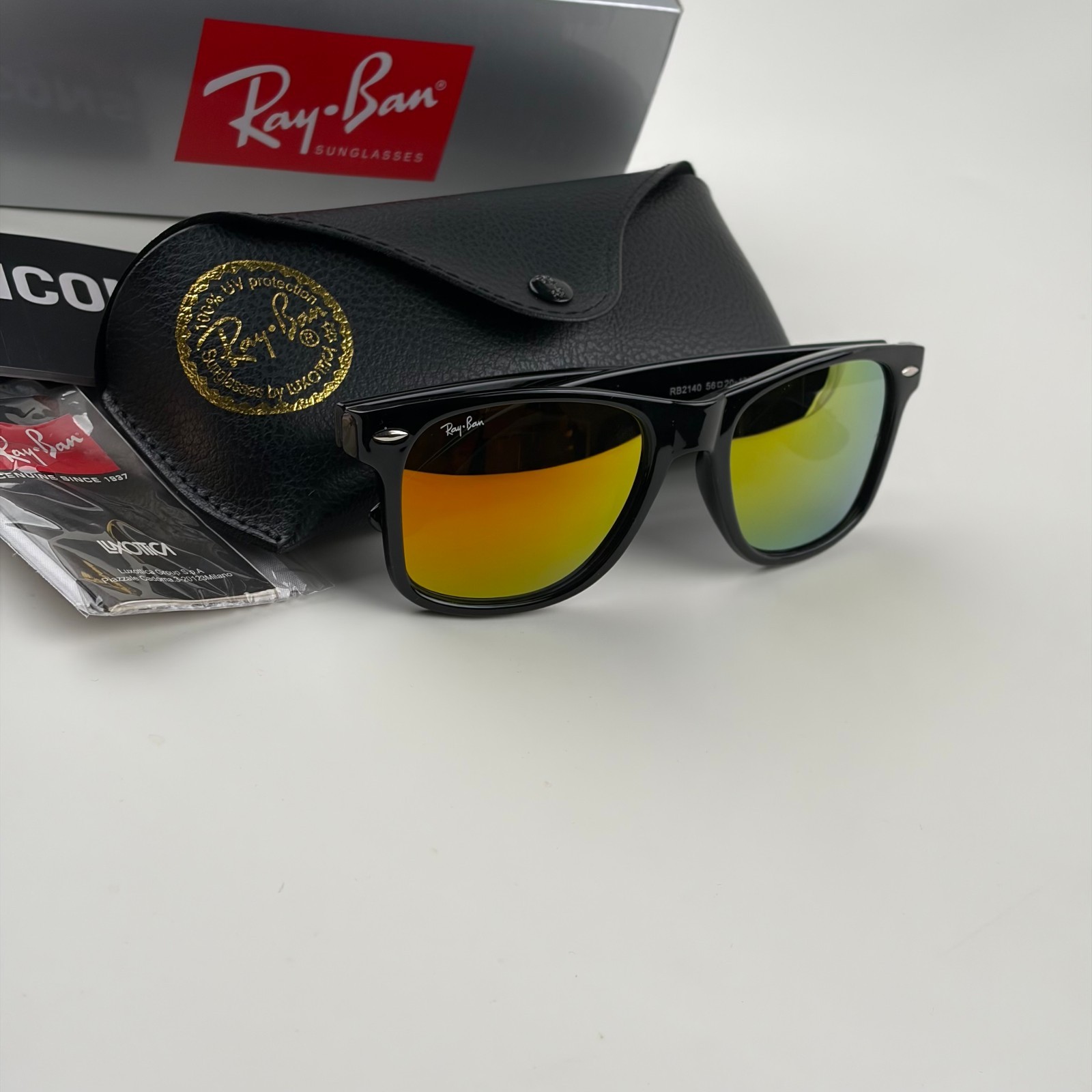 New In Box – Ray-Ban Polarized RB2140 Black Green Sunglasses Full Set