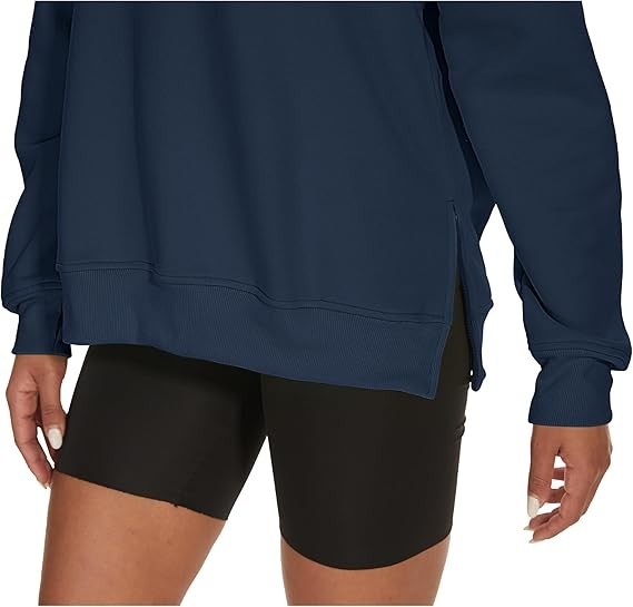 Women’s Oversized Sweatshirt Navy Blue Thumbholes 50% Cotton Pullover Medium NEW