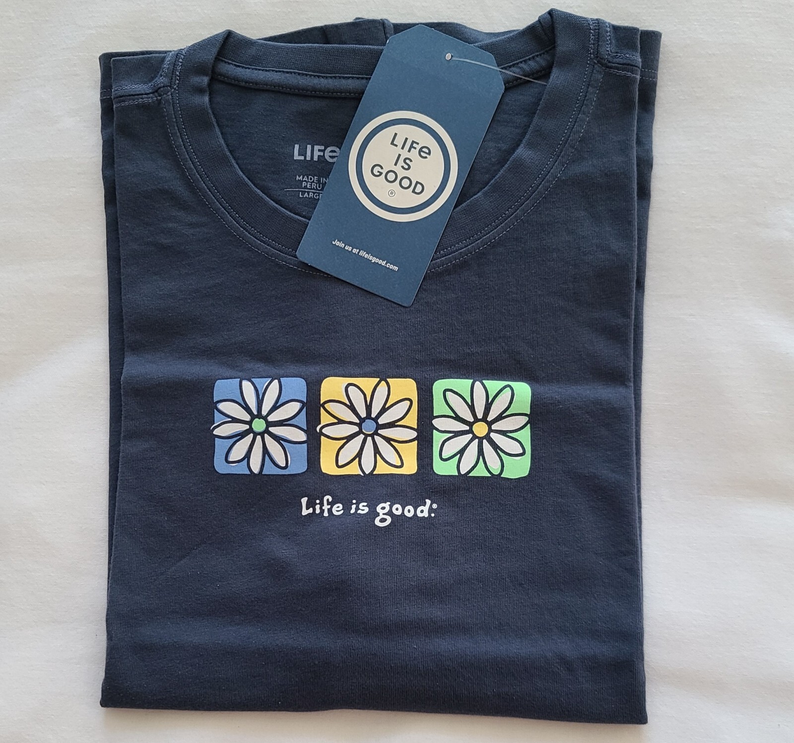 Life Is Good SS Shirt Crusher Tee 3 THREE BOXED DAISIES Flower 47in Womens XL