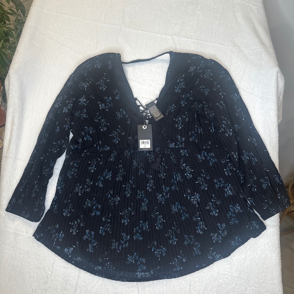 Prairie Boho Lucky Brand Black Blue Floral Crinkle Gauze Lace Up Peasant Top XL