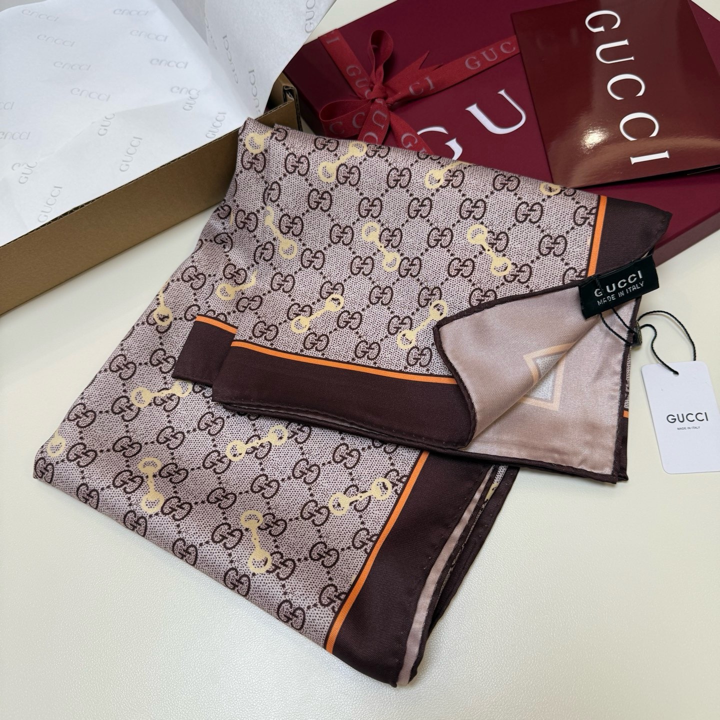 Gucci GG Horsebit Patterns silk Scarf Shawl