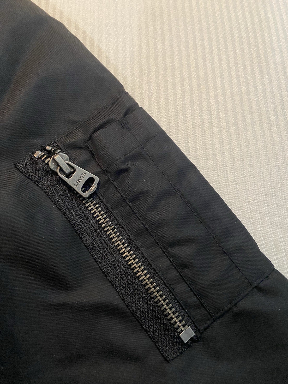 Levi’s Satin Bomber Flight Jacket Black New W/Tags Men’s L