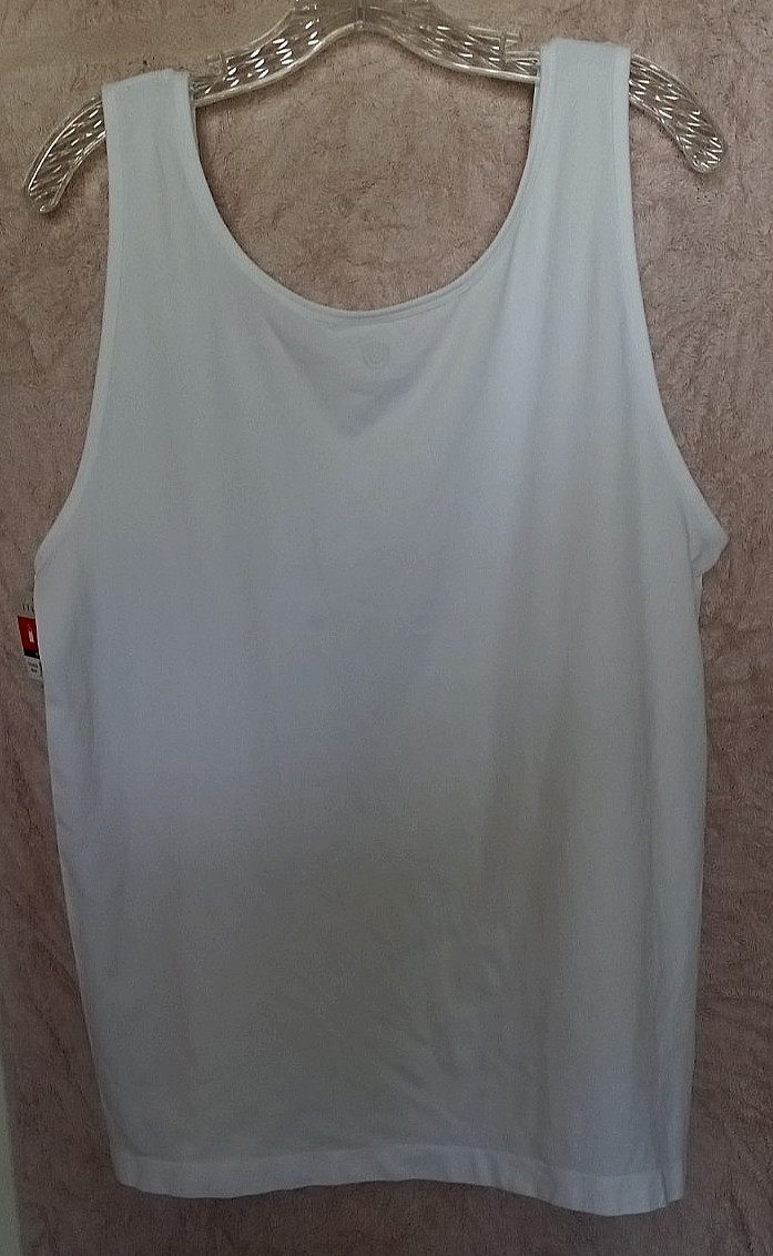 Jilla 92% nylon, 8% spandex solid white scoop neck tank top 3X