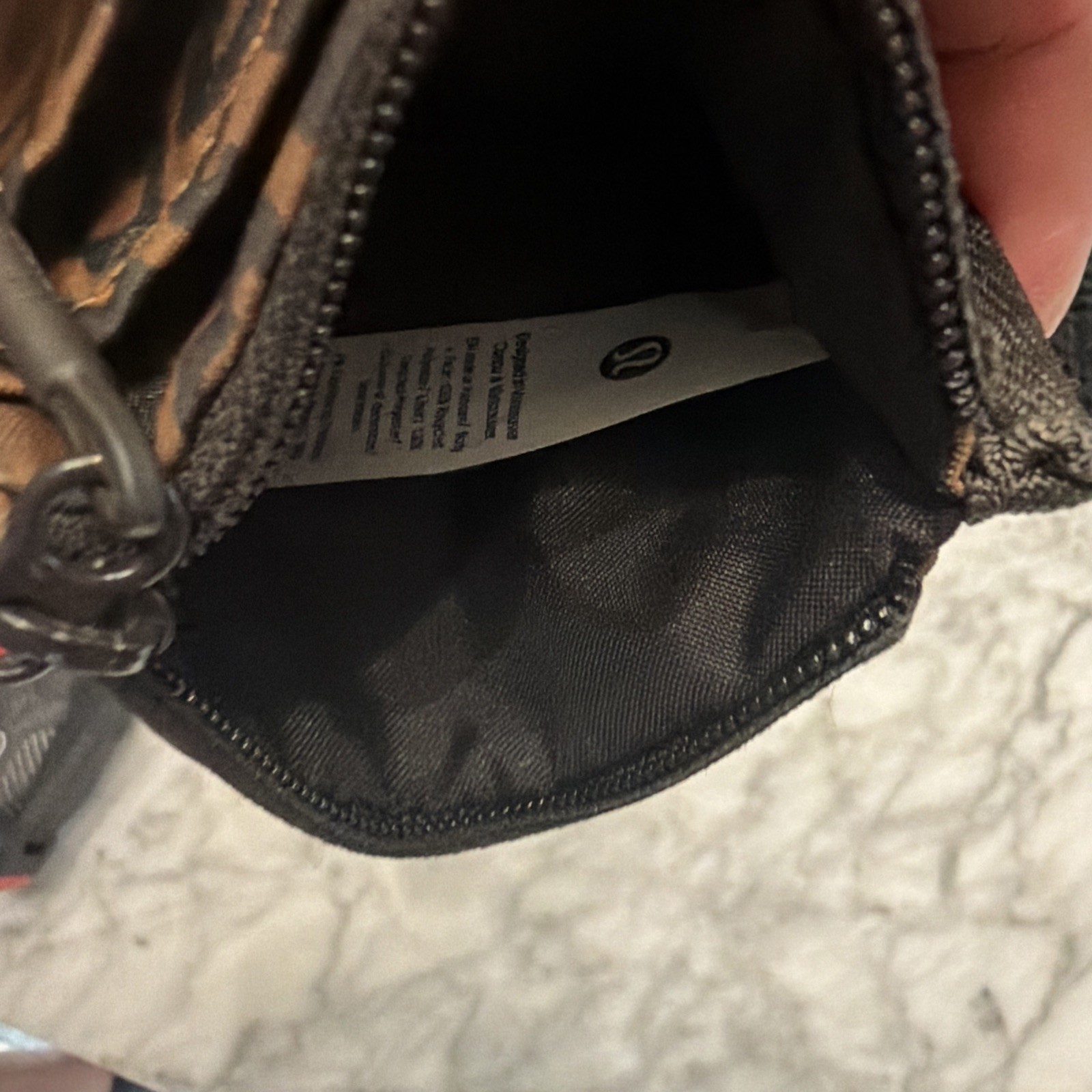 LULULEMON CARD CASE~LEOPARDO MINI DESERT KHAKI Zip Top