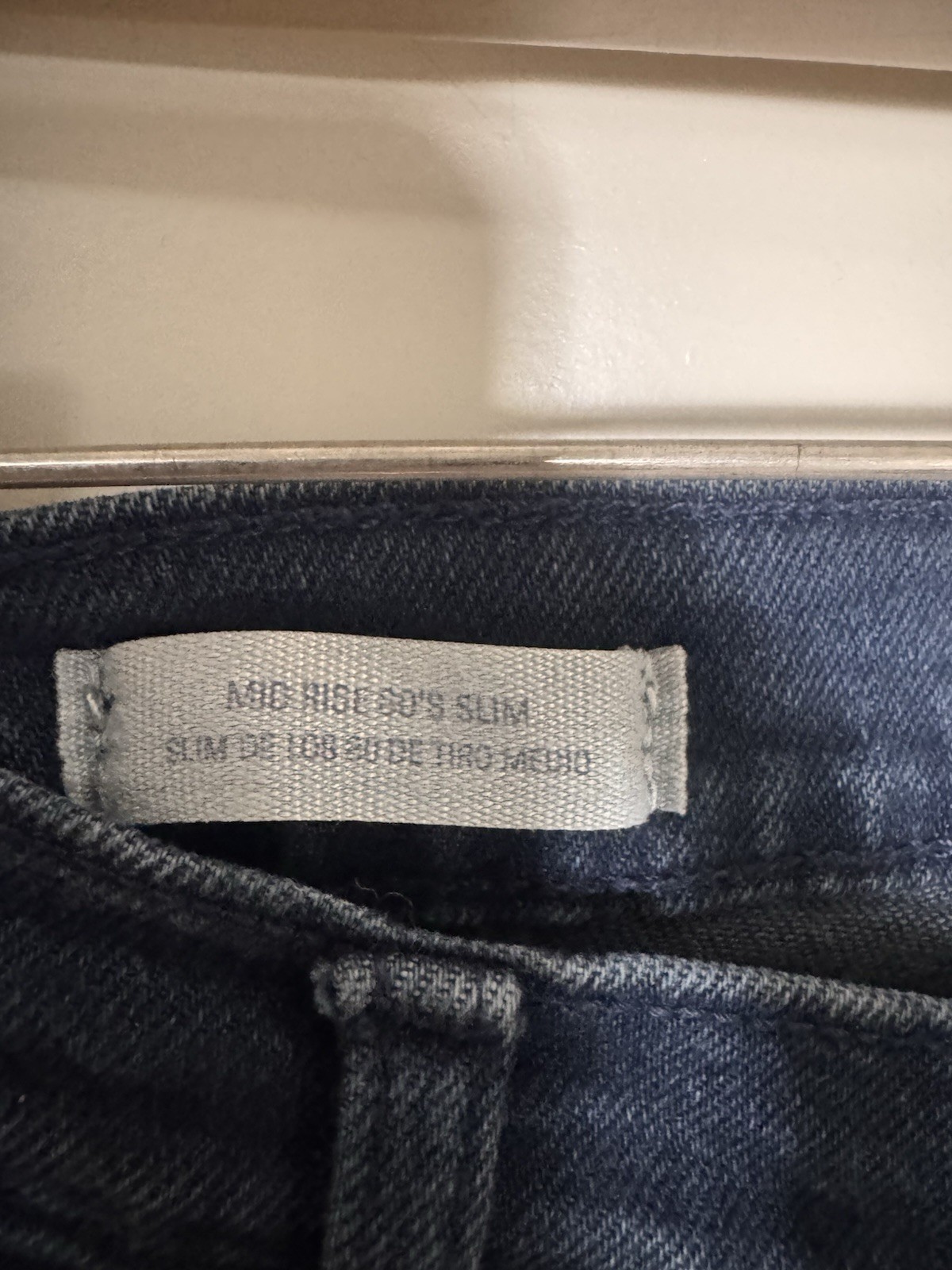 Universal Thread mid Rise Slim Jeans Blue Dark Wash Stretch 5Pocket Button 10