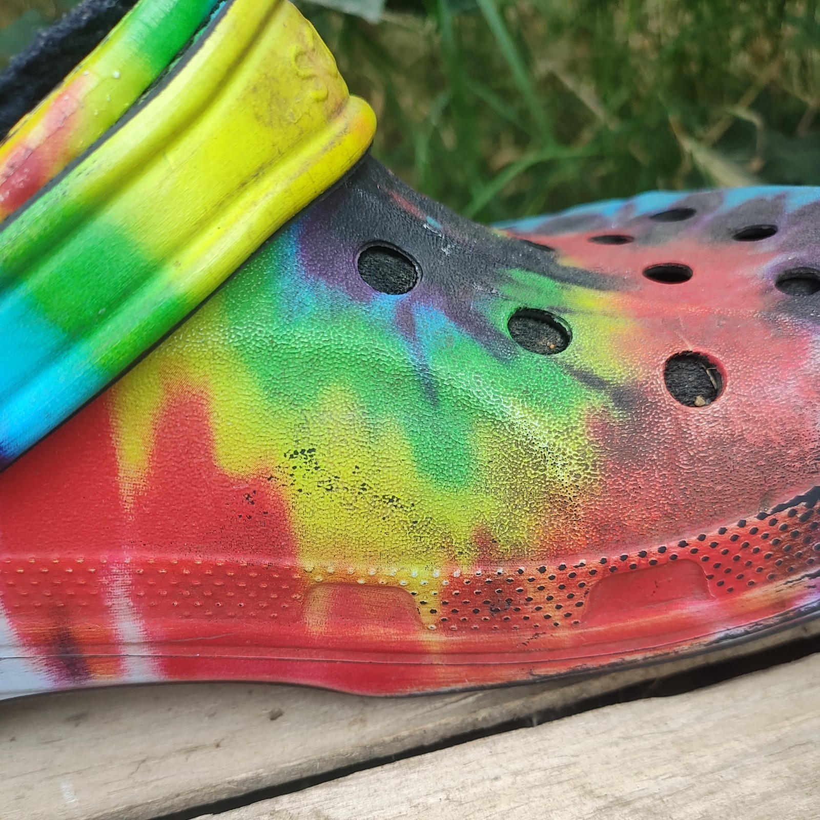 Crocs – Dual Comfort Fleece Lined Tye Tie Dye Clogs Men’s 9 Womens 11