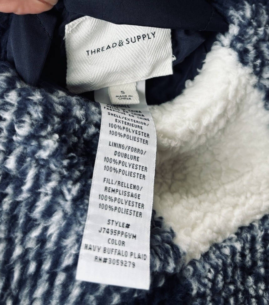 Thread & Supply Size S Navy Blue Reversible Quilted Sherpa Vest
